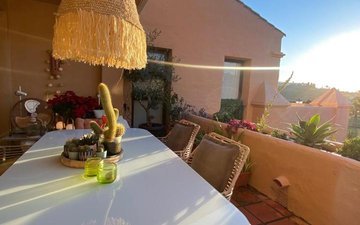 Property slide 19
