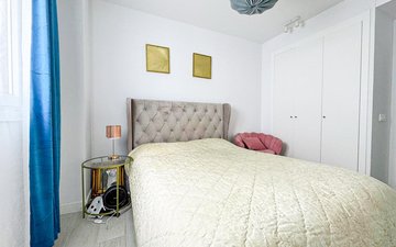 Property slide 15