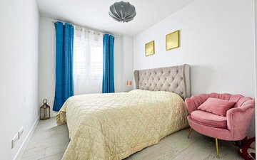 Property slide 14