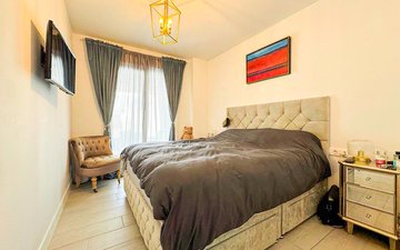 Property slide 19