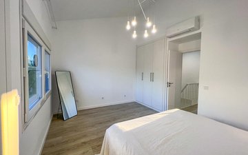 Property slide 31