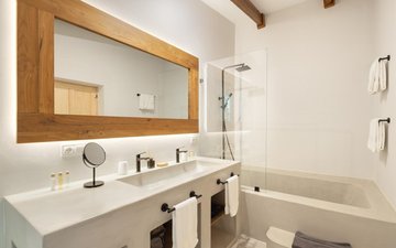 Property slide 14