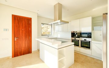 Property slide 14