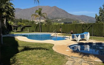 Property slide 25