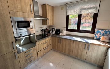 Property slide 8