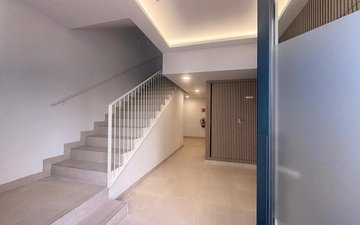 Property slide 32