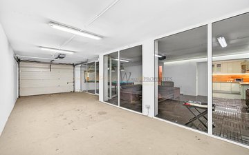 Property slide 40