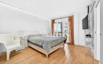 Property slide 21