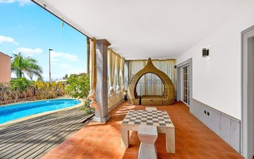 Property slide 6
