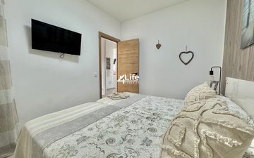 Property slide 8