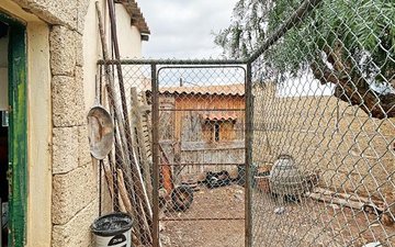 Property slide 44