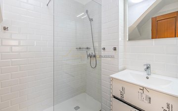 Property slide 7