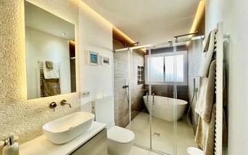 Property slide 19