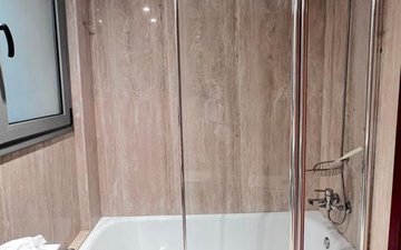 Property slide 17