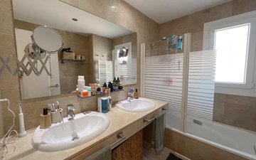 Property slide 26