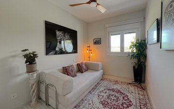 Property slide 23