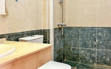 Property slide 18