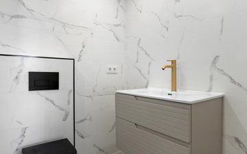 Property slide 20