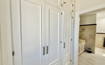 Property slide 44