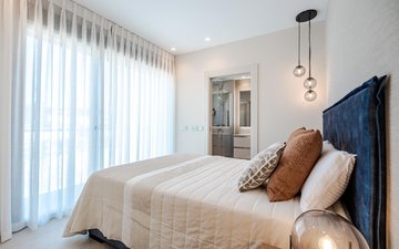 Property slide 32