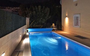 Property slide 27