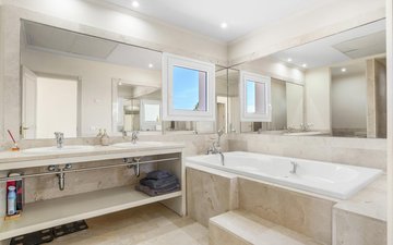 Property slide 40