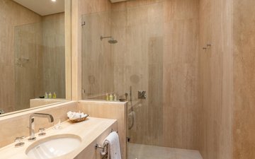 Property slide 18