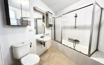 Property slide 15
