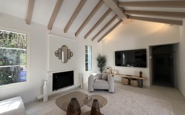 Property slide 16