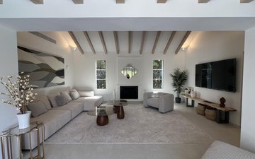Property slide 18