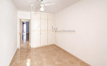 Property slide 22