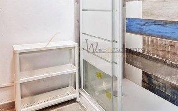 Property slide 10