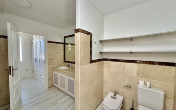 Property slide 46