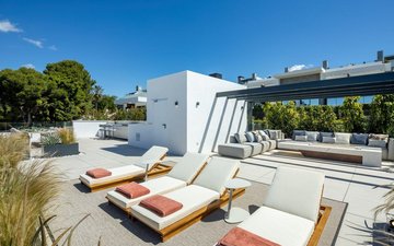 Property slide 18
