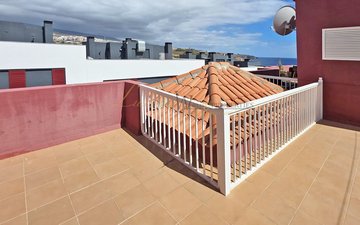 Property slide 24