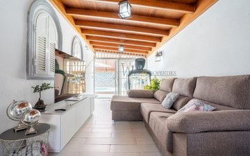 Property slide 40