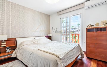 Property slide 22