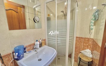 Property slide 16