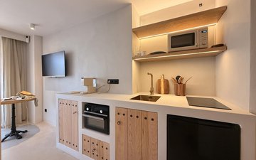 Property slide 5