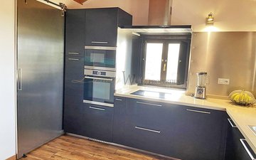 Property slide 18