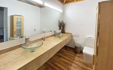 Property slide 26