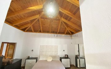 Property slide 22