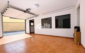 Property slide 25