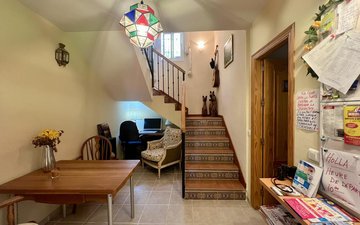 Property slide 17