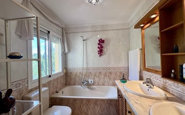 Property slide 11