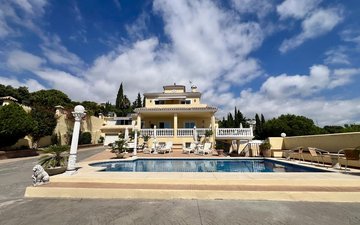 Property slide 41