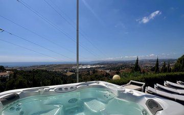 Property slide 35