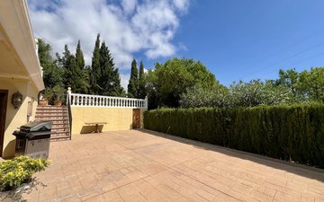 Property slide 37