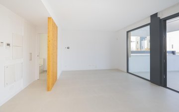 Property slide 22