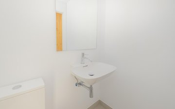 Property slide 21